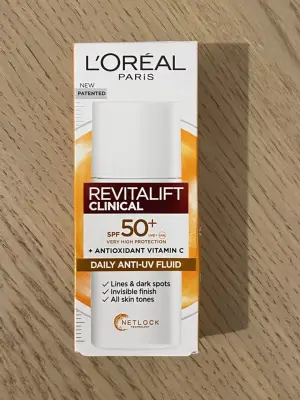 Fluid Hidratant Spf50+ L’Oréal Paris Revitalift Clinical Vitamin C Uv, 50 Ml