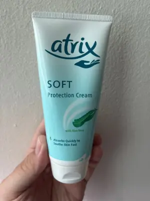 Crema De Maini Atrix Cu Aloe Vera 100 Ml